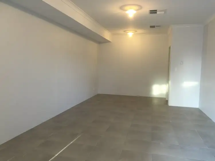 Seventh view of Homely house listing, 112 Gracefield Boulevard, Harrisdale WA 6112
