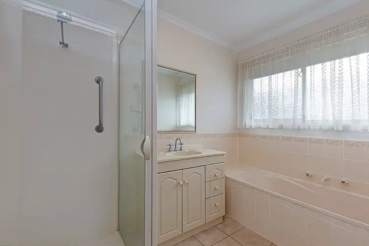 Fourth view of Homely unit listing, 6 Juliani Place, Portland VIC 3305
