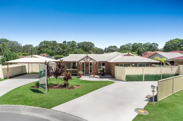12 Glenwood Court, Birkdale QLD 4159