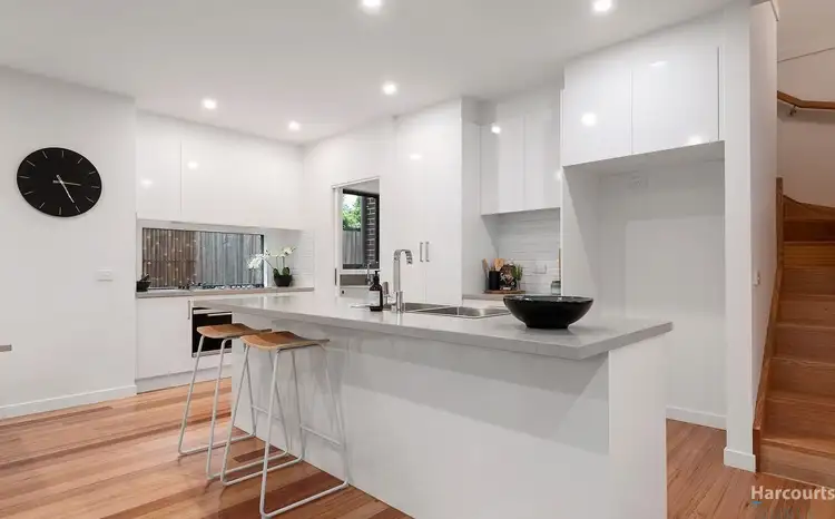 Sixth view of Homely townhouse listing, 2/19 Thompson Street, Watsonia VIC 3087