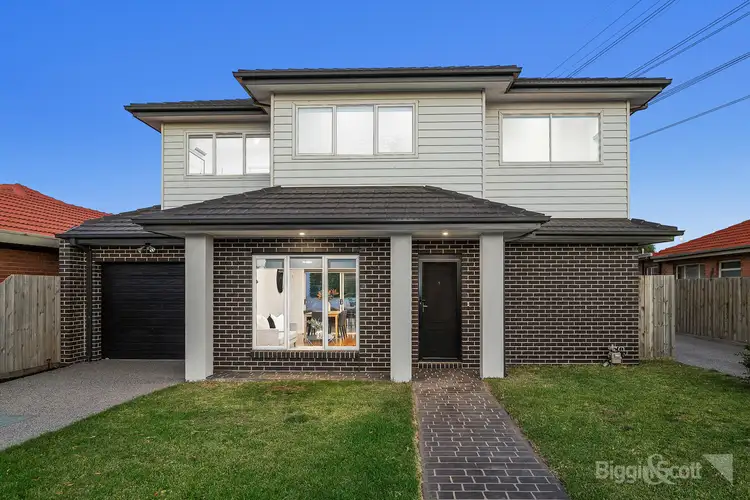 1/4 Carlsson Court, Brooklyn VIC 3012