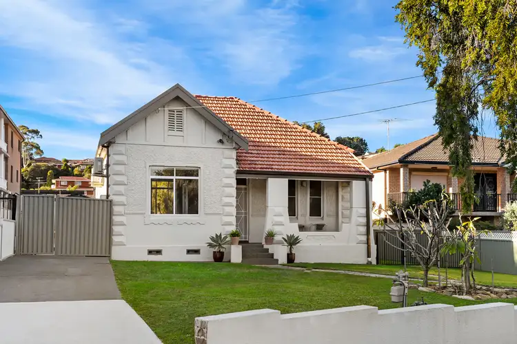 19A Banks Road, Earlwood NSW 2206