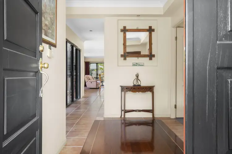 Main view of Homely house listing, 5 Greenbank Circuit, Carrara QLD 4211