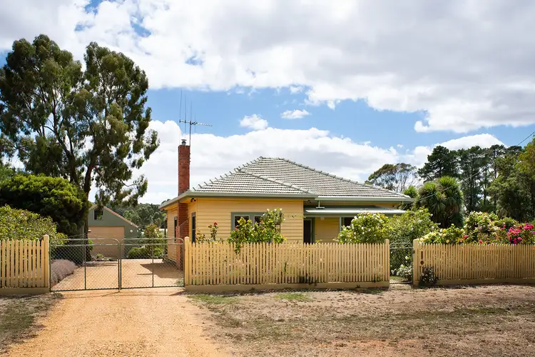 Second view of Homely house listing, 28 Franklin Street, Maldon VIC 3463