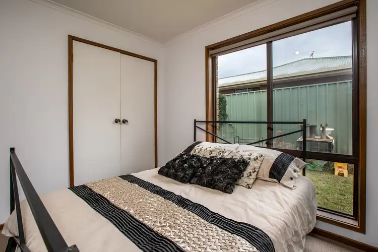 Sixth view of Homely unit listing, 2/21 Emerald Avenue, Wodonga VIC 3690