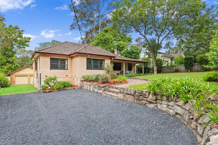 6 Frith Avenue, Normanhurst NSW 2076