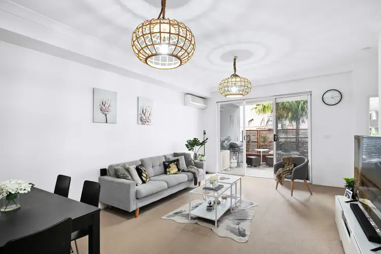 Main view of Homely apartment listing, 13/11-13 Oaks Avenue, Dee Why NSW 2099