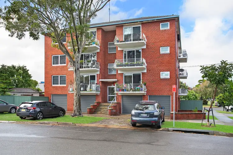 Third view of Homely apartment listing, 6/111 Duncan Street, Maroubra NSW 2035