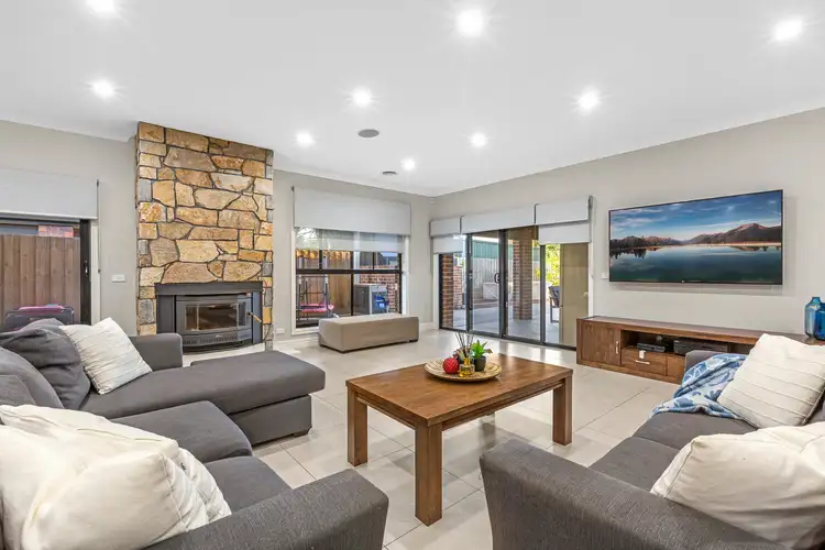 Second view of Homely house listing, 4 Pimelea Way, Hillside VIC 3037