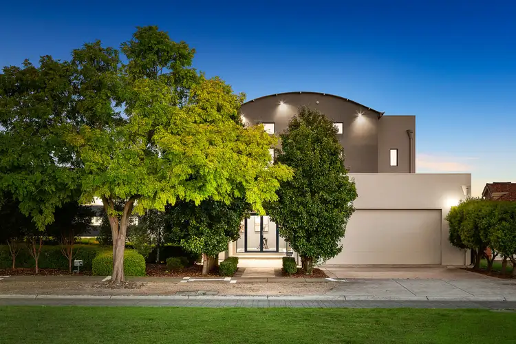 Main view of Homely house listing, 3 Castlewellan Boulevard, Hillside VIC 3037