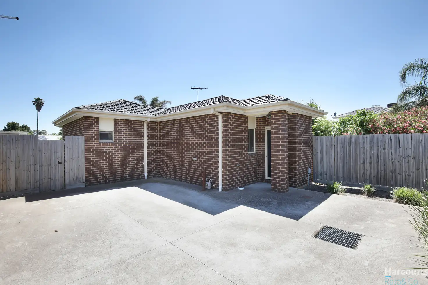 Main view of Homely unit listing, 4/2 Lloyd Avenue, Epping VIC 3076