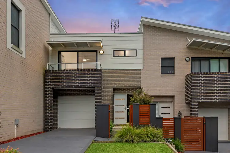 2/10a Mary Street, Cardiff NSW 2285