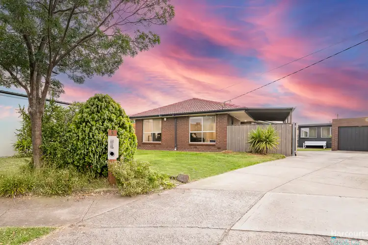 3 Padua Court, Gladstone Park VIC 3043