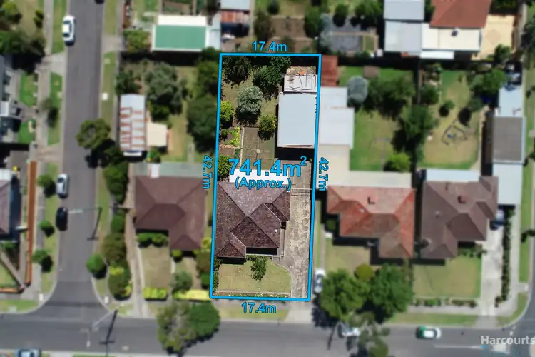 Second view of Homely house listing, 9 Currajong Street, Thomastown VIC 3074