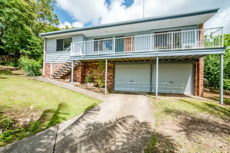 1 Jeanette Avenue, Nambour QLD 4560