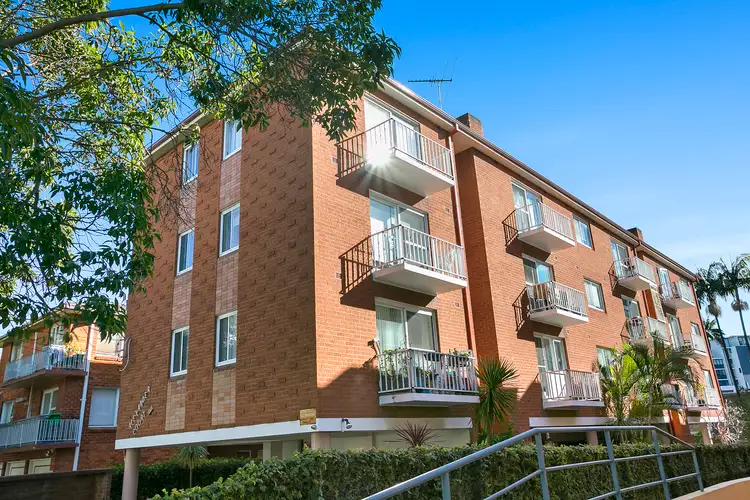 Main view of Homely apartment listing, 2/20 Pacific Parade, Dee Why NSW 2099