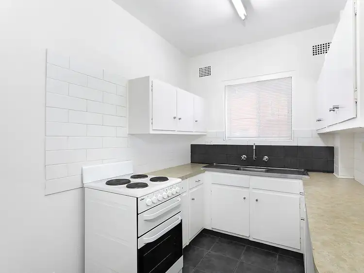 Third view of Homely apartment listing, 2/20 Pacific Parade, Dee Why NSW 2099