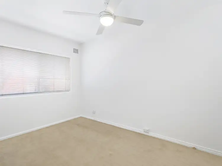 Fifth view of Homely apartment listing, 2/20 Pacific Parade, Dee Why NSW 2099