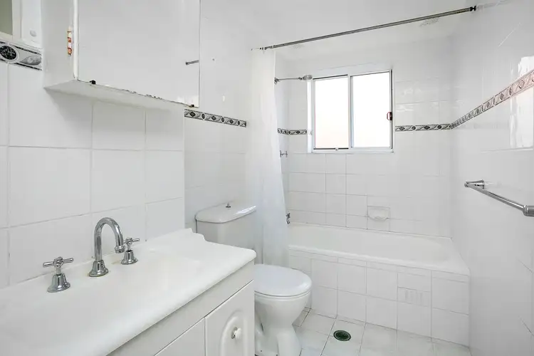 Sixth view of Homely apartment listing, 2/20 Pacific Parade, Dee Why NSW 2099