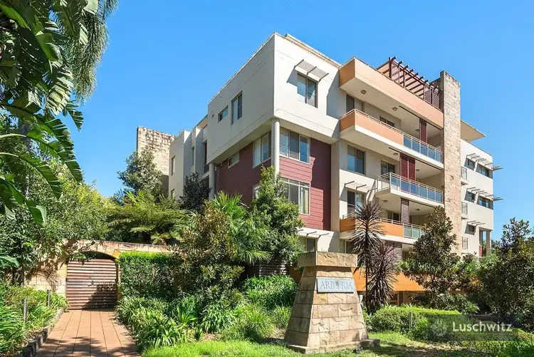 17/4-8 Bobbin Head Road