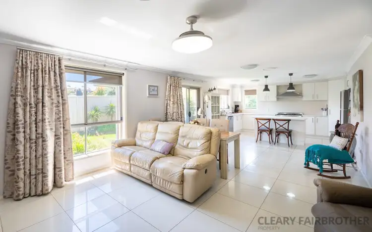 Fourth view of Homely house listing, 2 Arnold Court, Kelso NSW 2795
