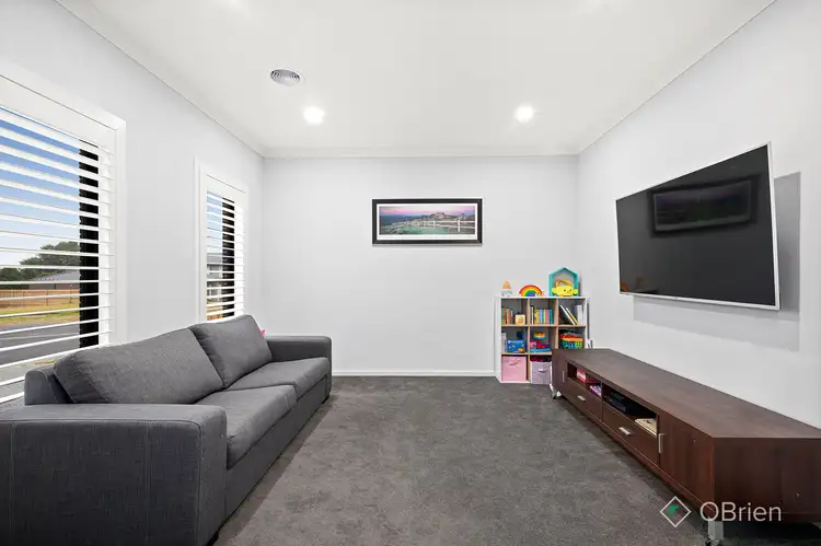 Fourth view of Homely house listing, 21 Beaconsfield Court, Somerville VIC 3912
