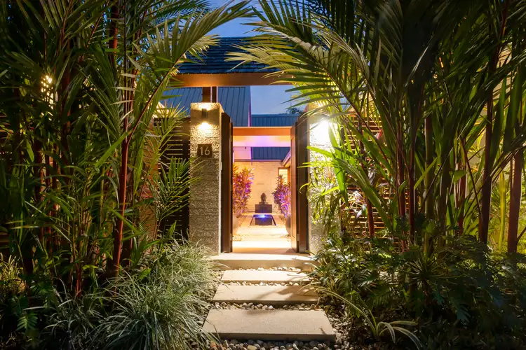 16 Bale Drive, Port Douglas QLD 4877