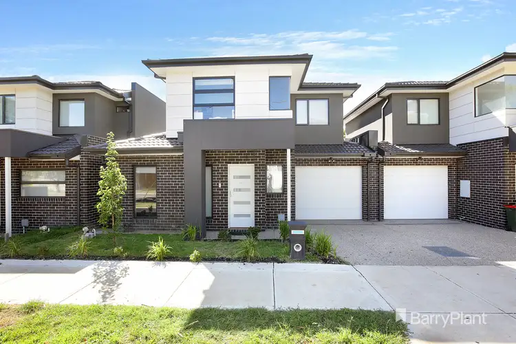 Main view of Homely house listing, 10 Perkin Avenue, Pascoe Vale VIC 3044
