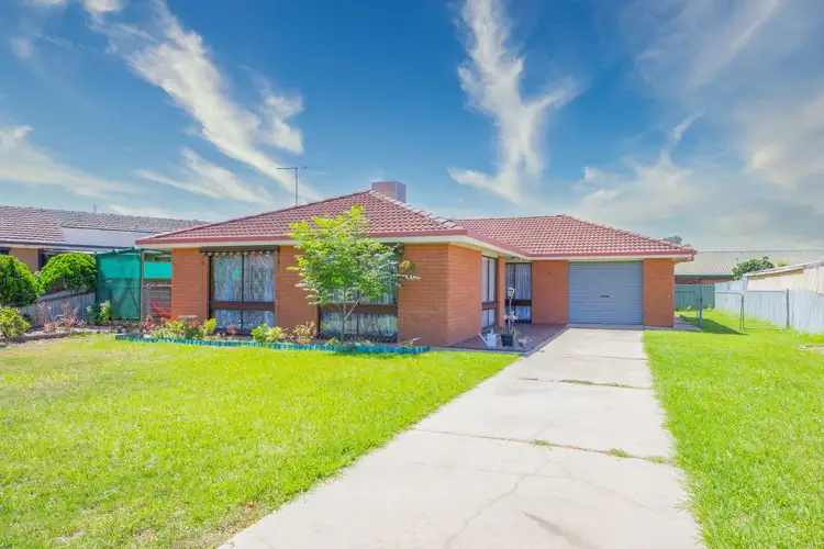5 Fleming Drive, Corowa NSW 2646
