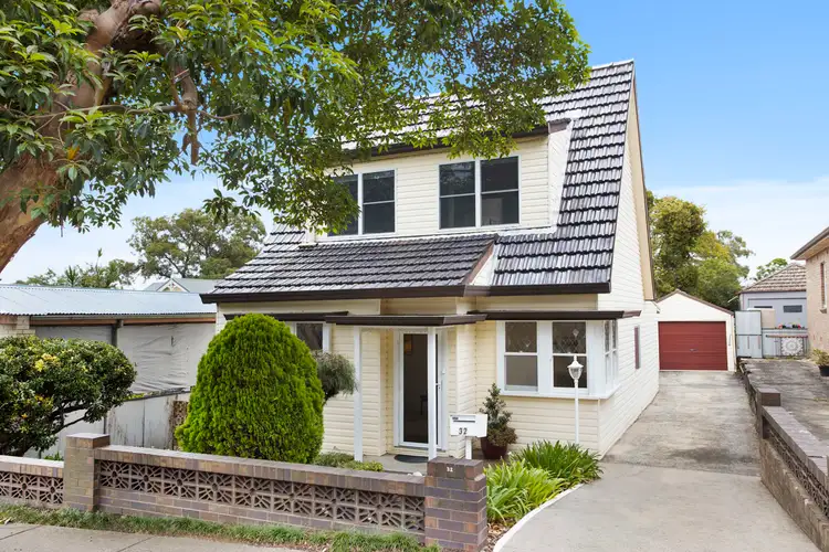 32 Ruby Street, Hurstville NSW 2220