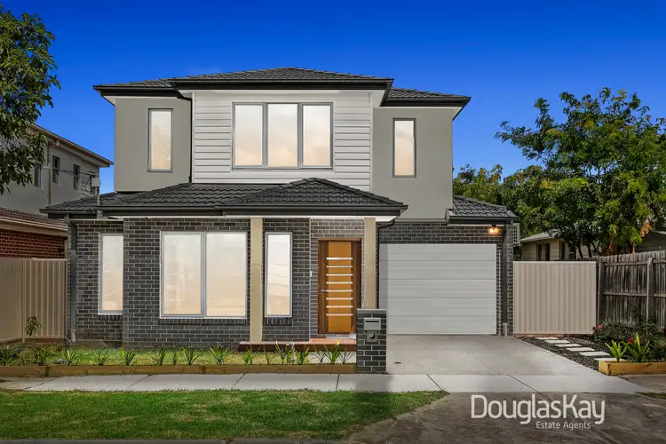Main view of Homely townhouse listing, 1A Kinnane Crescent, Sunshine VIC 3020