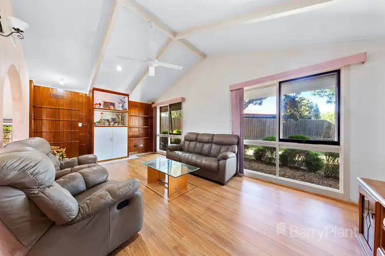 Fourth view of Homely house listing, 10 Penfold Place, Albanvale VIC 3021