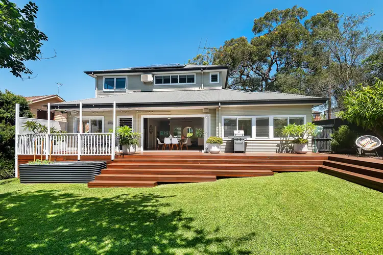 12 Lister Avenue, Seaforth NSW 2092