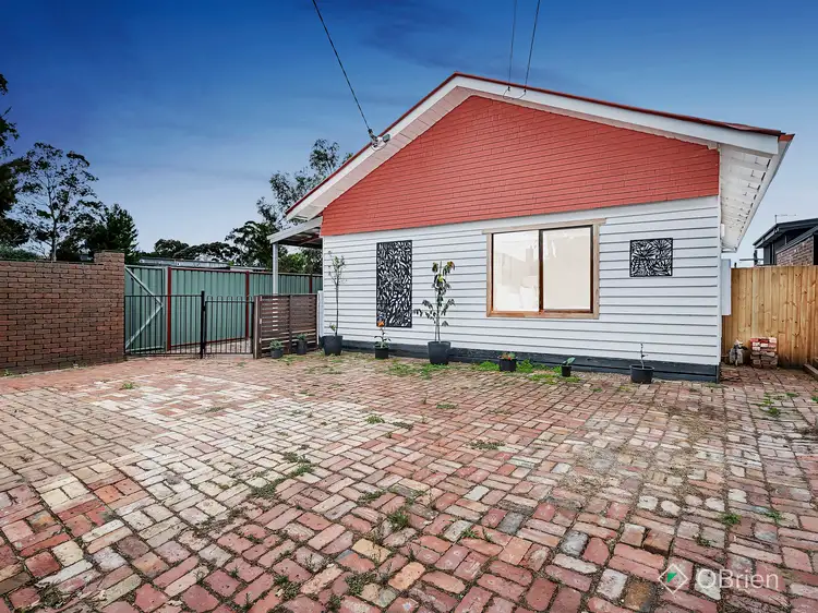 77B Bernard Street, Cheltenham VIC 3192