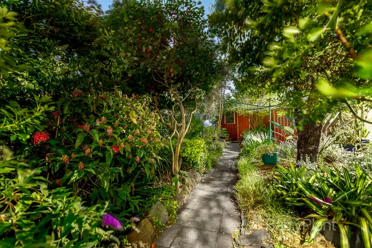 Sixth view of Homely house listing, 11 Crabtree Court, Bundoora VIC 3083