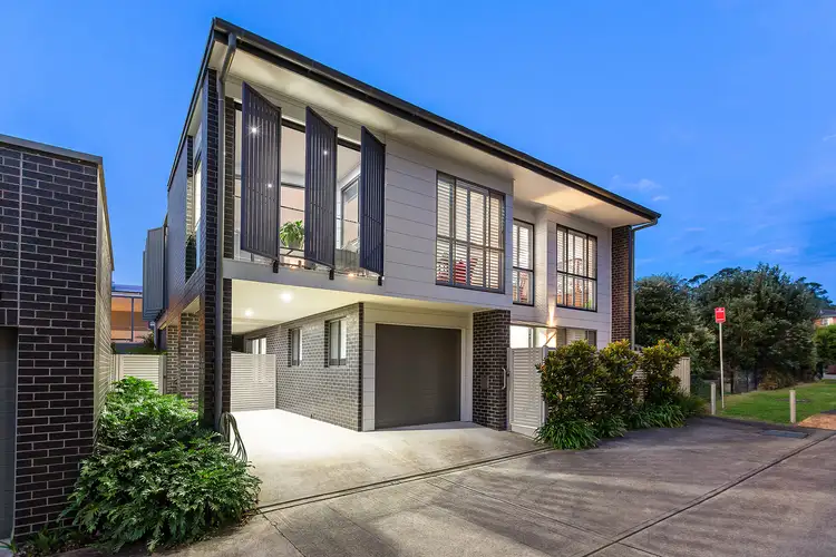 2/66 Dilkera Avenue, Valentine NSW 2280
