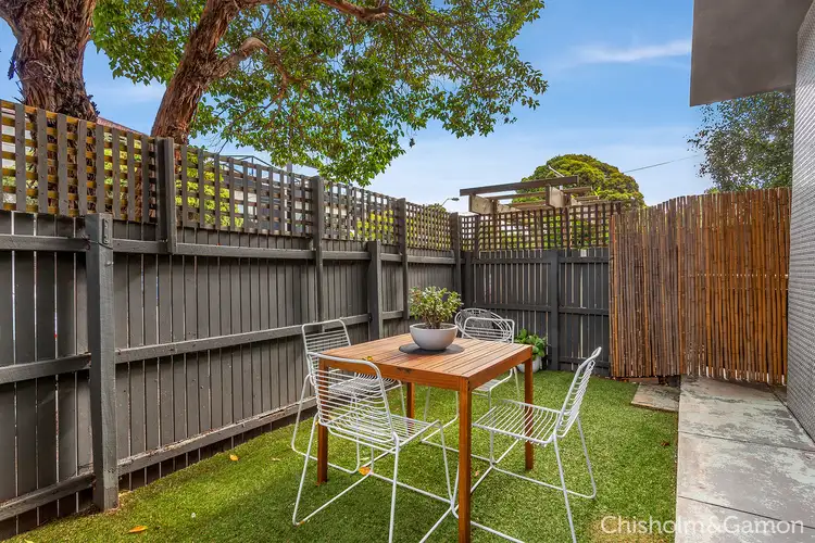 1/125 Glenhuntly Road, Elwood VIC 3184