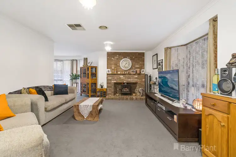 Fifth view of Homely house listing, 12 Dundee Court, Pakenham VIC 3810