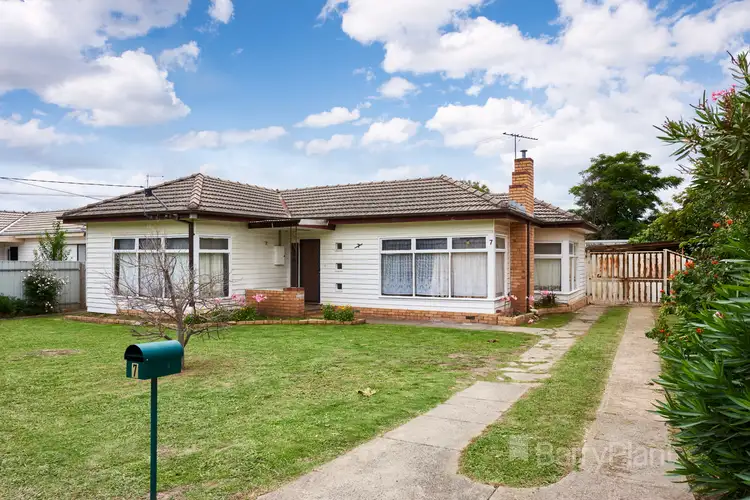 7 Hopkins Street, Dandenong VIC 3175