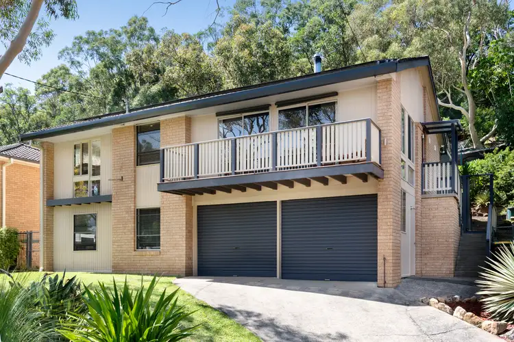 10 Bowral Close, Hornsby Heights NSW 2077