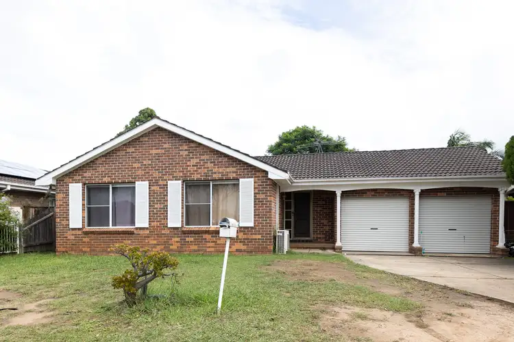 12 Spinebill Place Ingleburn Place