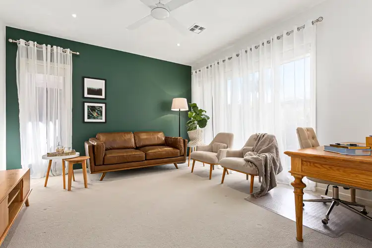 Second view of Homely house listing, 5 Bayview Road, Glenroy VIC 3046