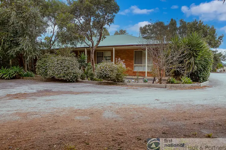 124 Murray Road, Cora Lynn VIC 3814
