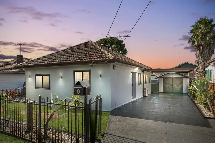 9 Bradman Street, Merrylands NSW 2160