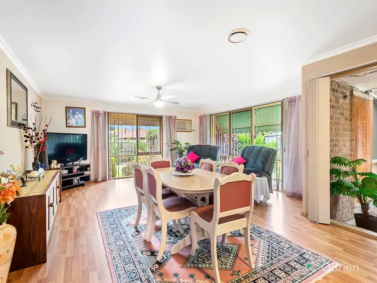 Fifth view of Homely house listing, 7 Jane Court, Langwarrin VIC 3910