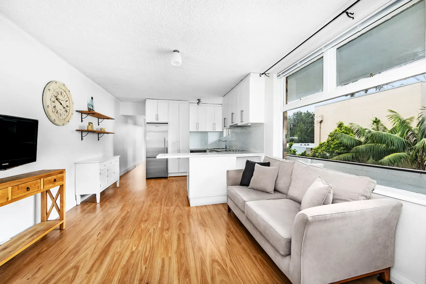 Main view of Homely unit listing, 9/6 Campbell Parade, Manly Vale NSW 2093