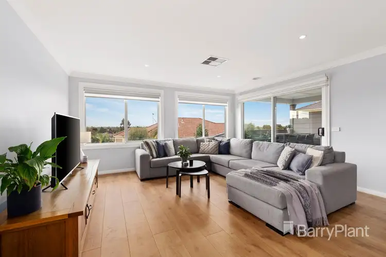 Fifth view of Homely house listing, 4 Saint Ronans Grove, South Morang VIC 3752