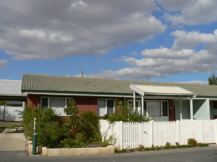 22A Beeck Street, Katanning WA 6317