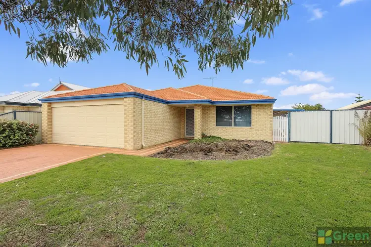 4 Finchley Avenue, Meadow Springs WA 6210