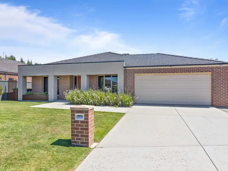 Main view of Homely house listing, 7 Dartmoor Court, Alfredton VIC 3350